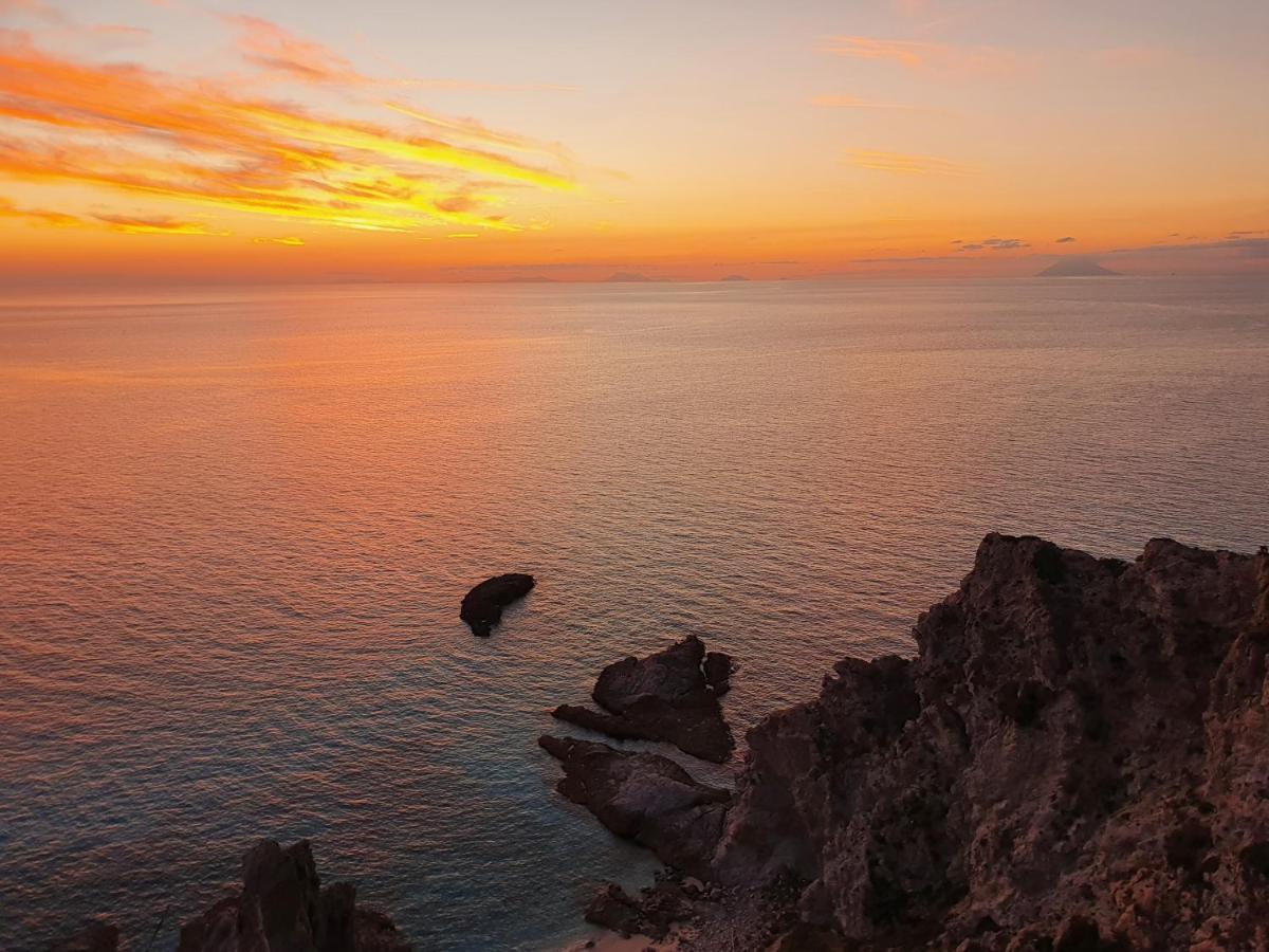 Laura Casa Vacanze Capo Vaticano Bagian luar foto